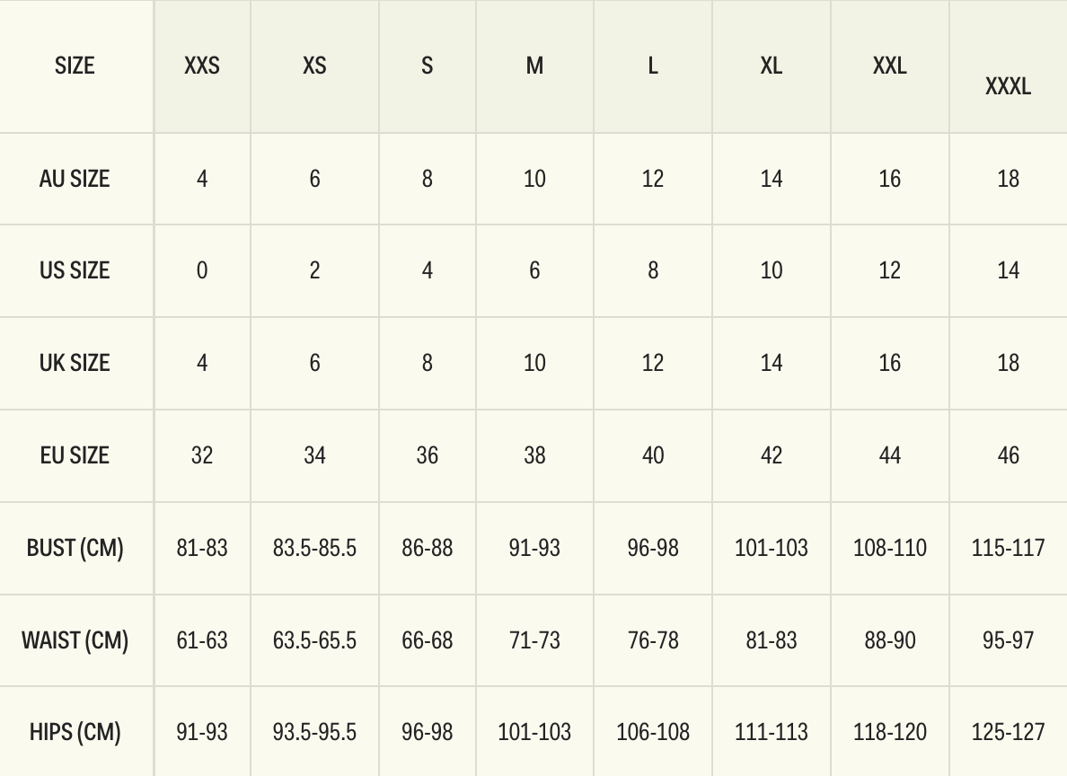 Marguerite Satin-Halterkleid in Midi-Länge mit schwarz-weißen Punkten